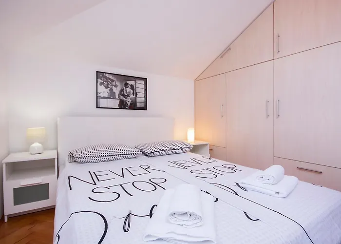 Dora's Place Daire Vodice